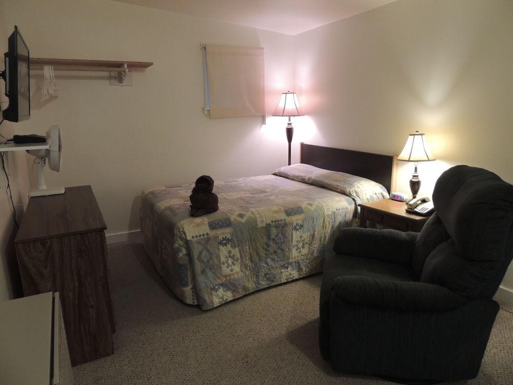 100 Mile Motel & Rv Park 100 Mile House Luaran gambar