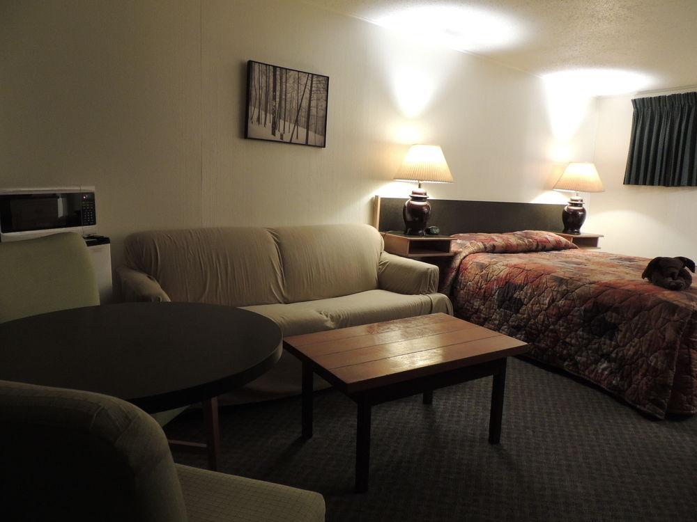100 Mile Motel & Rv Park 100 Mile House Luaran gambar