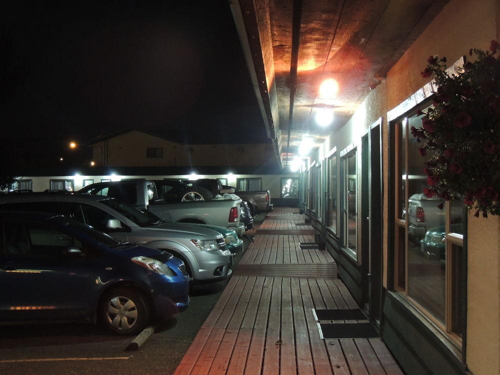 100 Mile Motel & Rv Park 100 Mile House Luaran gambar