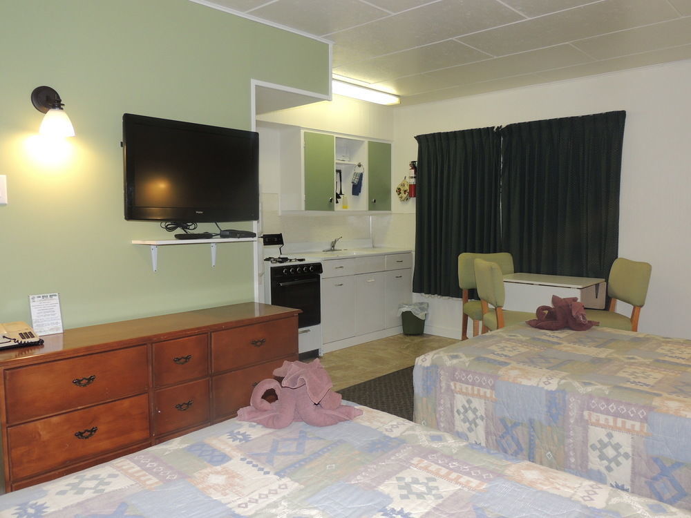 100 Mile Motel & Rv Park 100 Mile House Luaran gambar