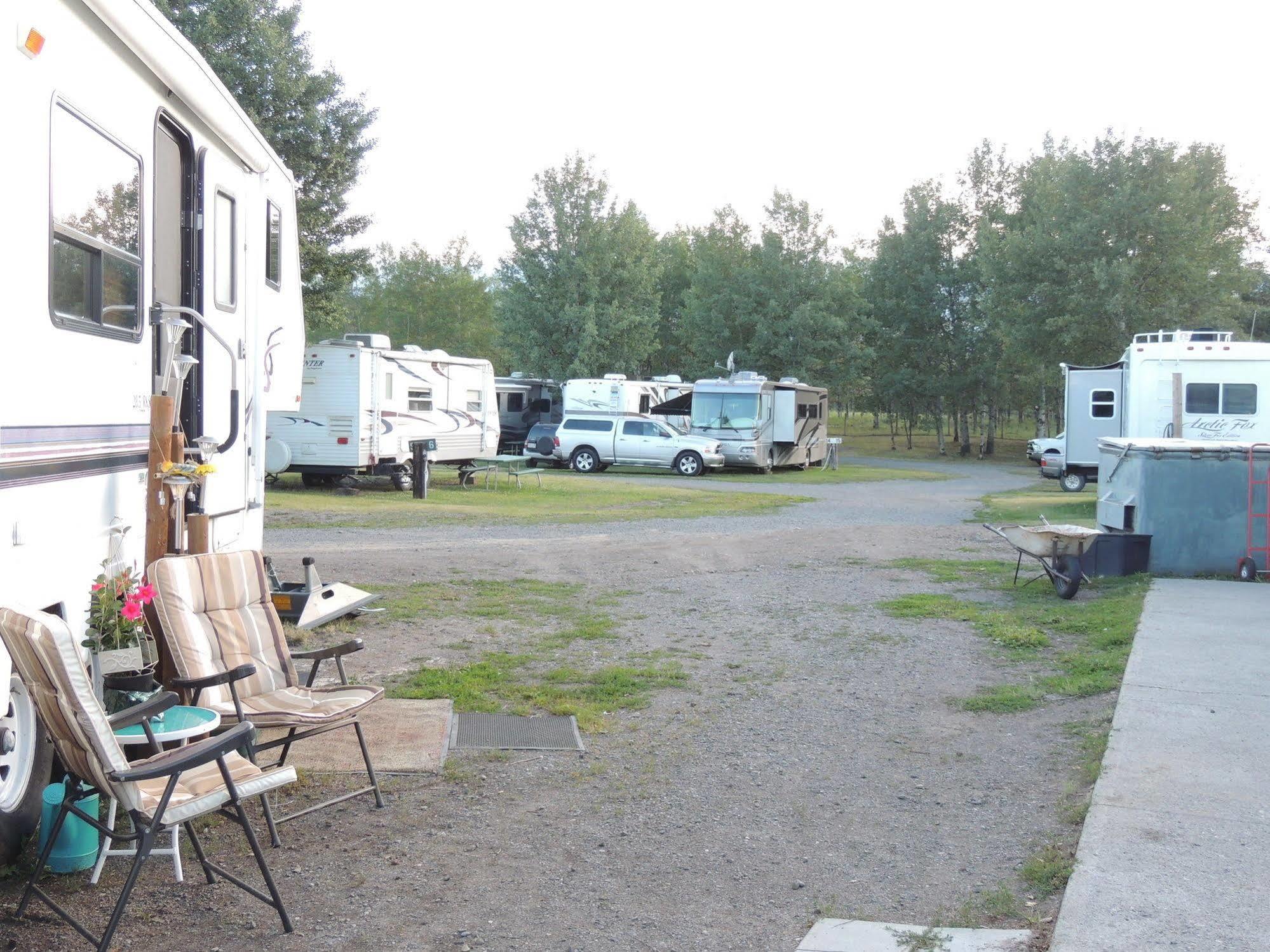 100 Mile Motel & Rv Park 100 Mile House Luaran gambar