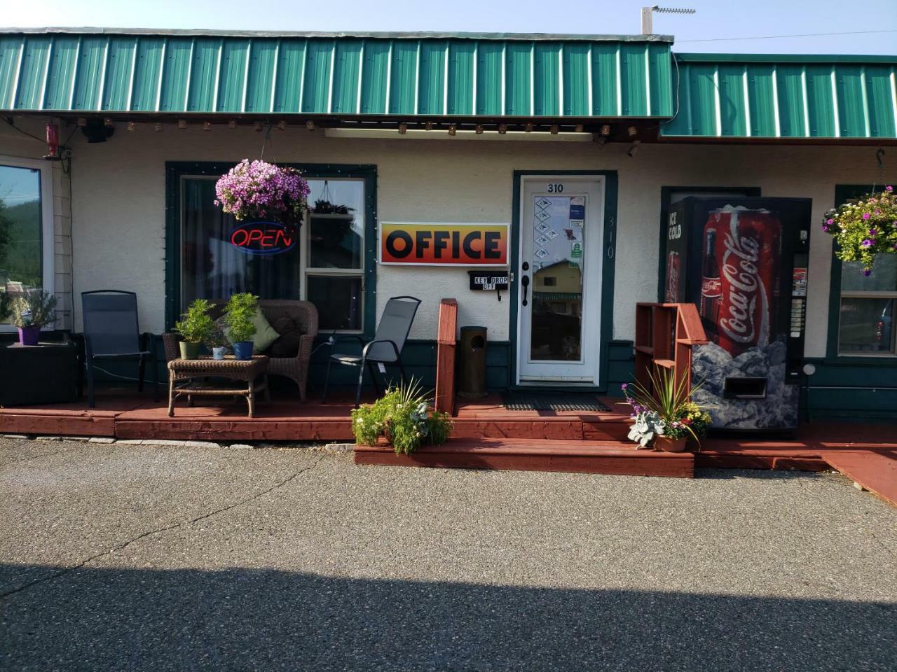 100 Mile Motel & Rv Park 100 Mile House Luaran gambar