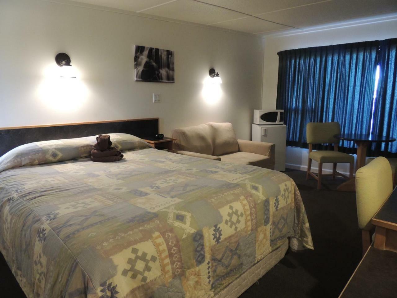 100 Mile Motel & Rv Park 100 Mile House Luaran gambar