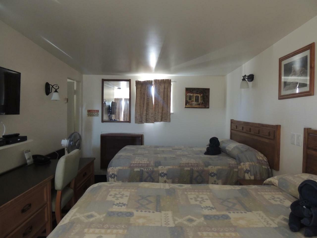 100 Mile Motel & Rv Park 100 Mile House Luaran gambar
