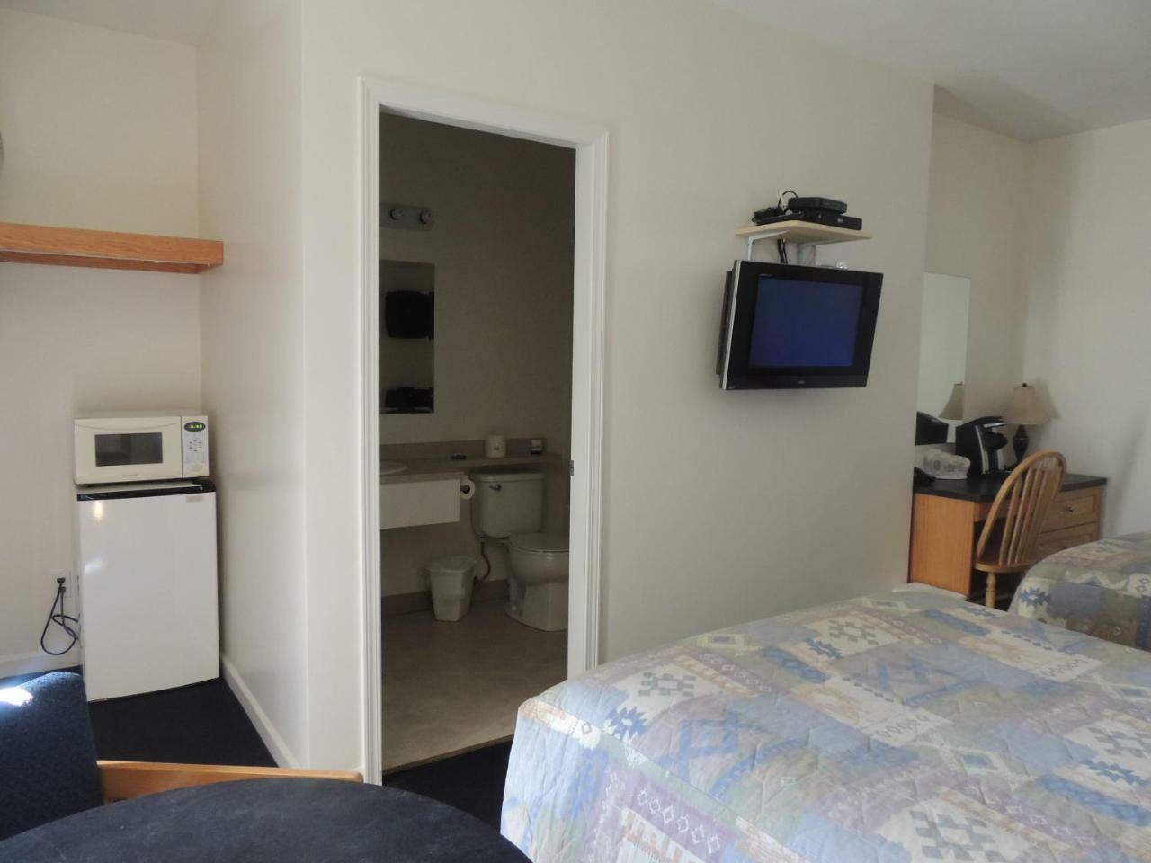100 Mile Motel & Rv Park 100 Mile House Luaran gambar