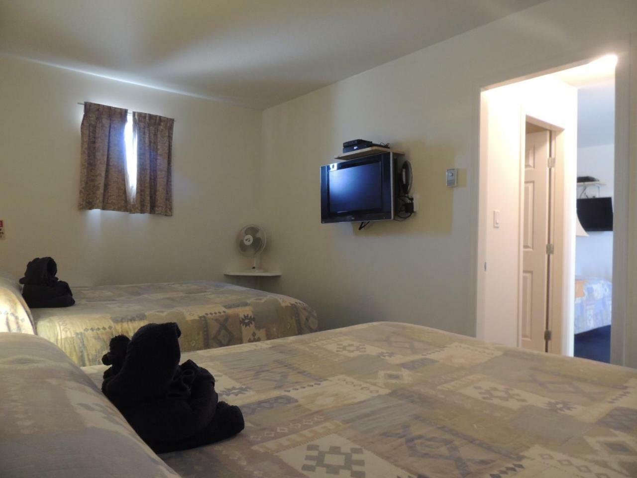 100 Mile Motel & Rv Park 100 Mile House Luaran gambar